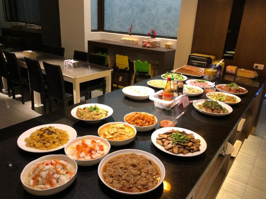 M Hotel Каотун Екстериор снимка